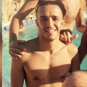 Meet your Posher, Oshri